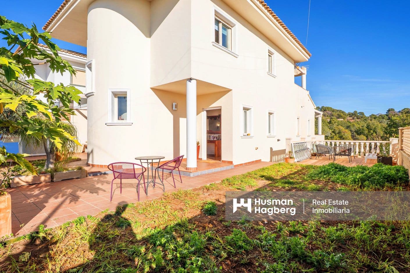 Villa med 4 sovrum och tomt på 1.100 m²