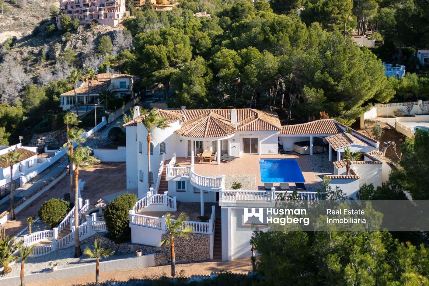 Exklusiv medelhavsvilla med spektakulär panoramautsikt