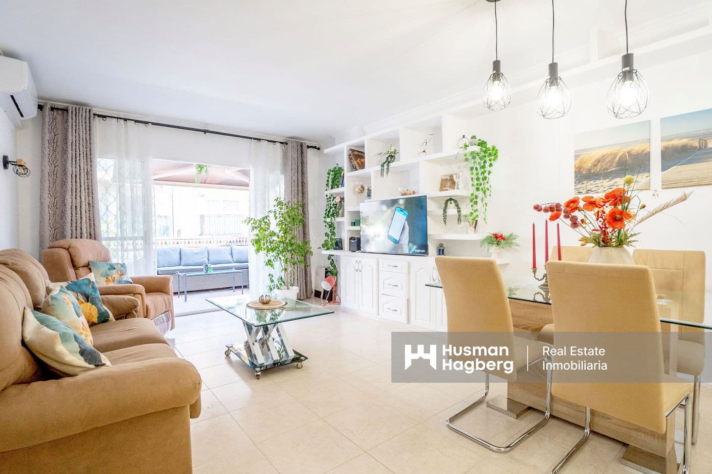 Renoverad lägenhet intill stranden