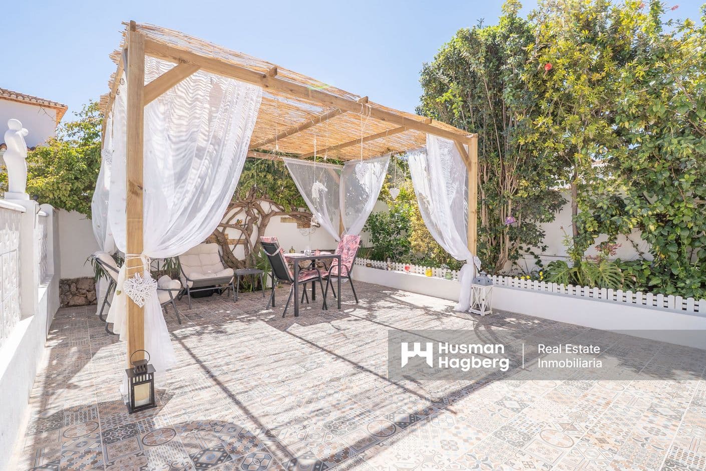 Charming semi-detached house with garden near Dénia