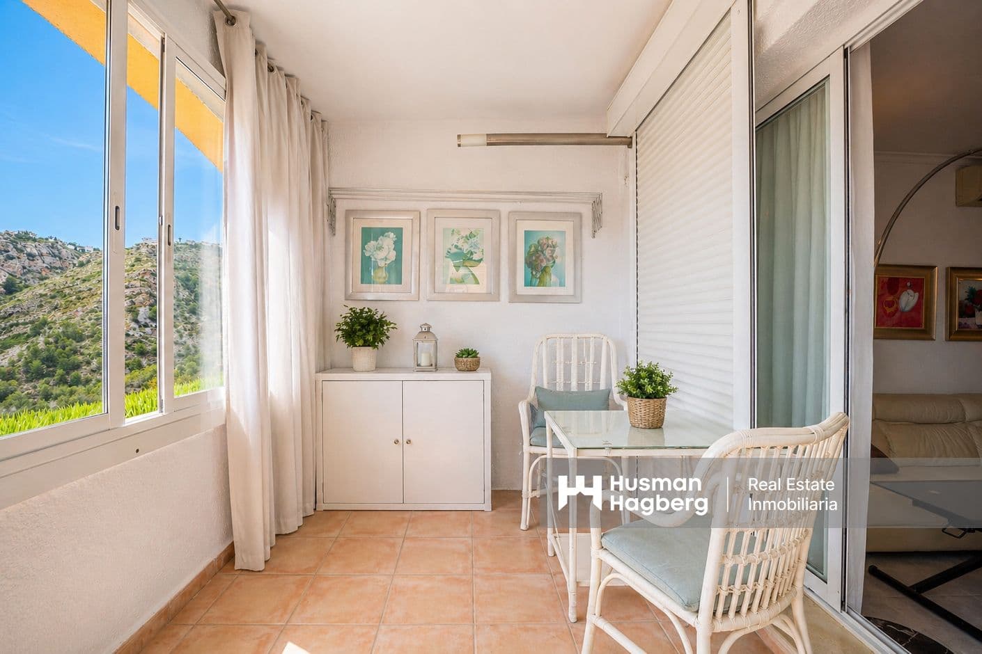 Lägenhet med öppna vyer i lugnt område