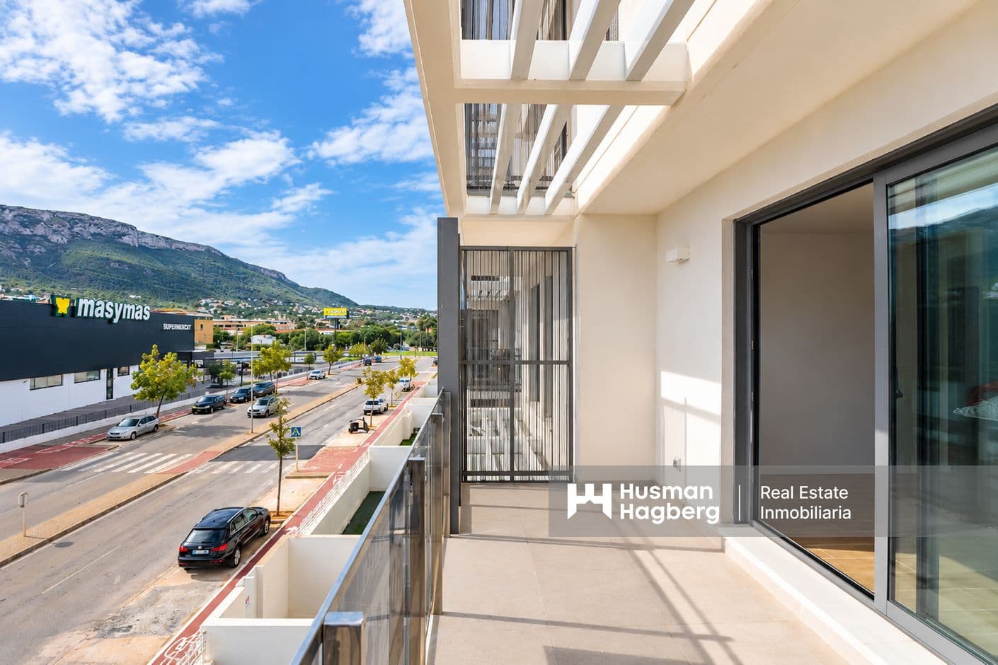 Newly built apartment with pool and terrace