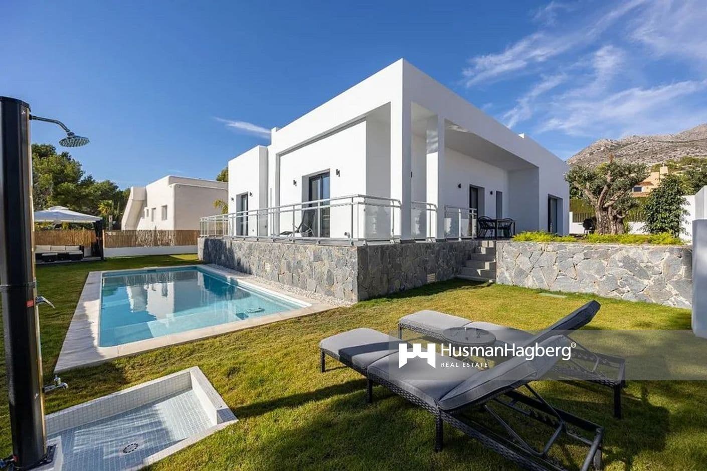 Luxurious newly built private villa with private pool in Altea