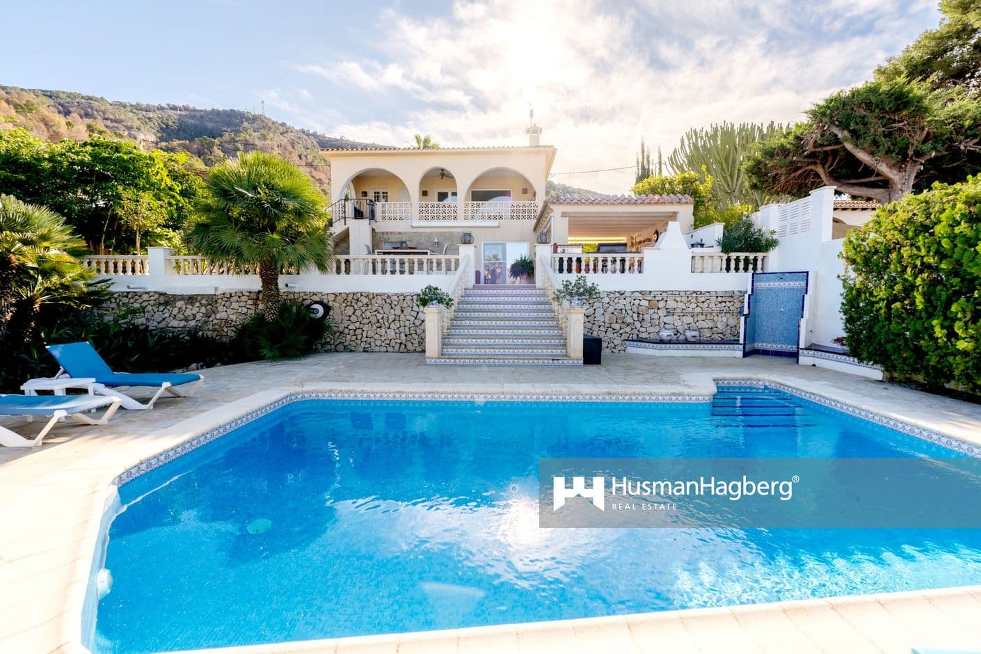 Fristående villa med privat pool och havsutsikt i Albir