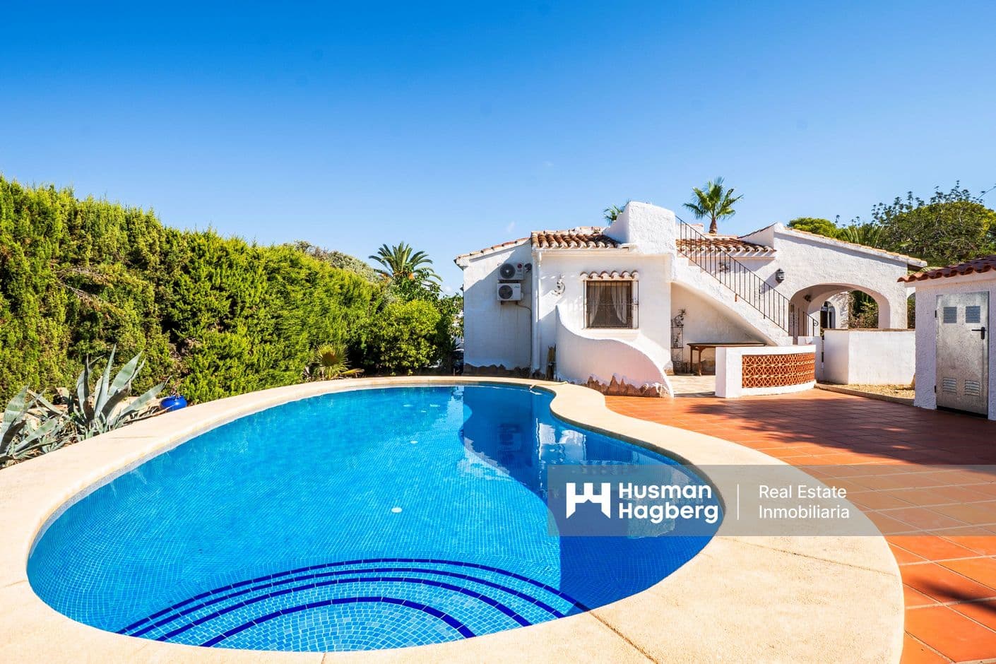 Mediterranean villa with private pool