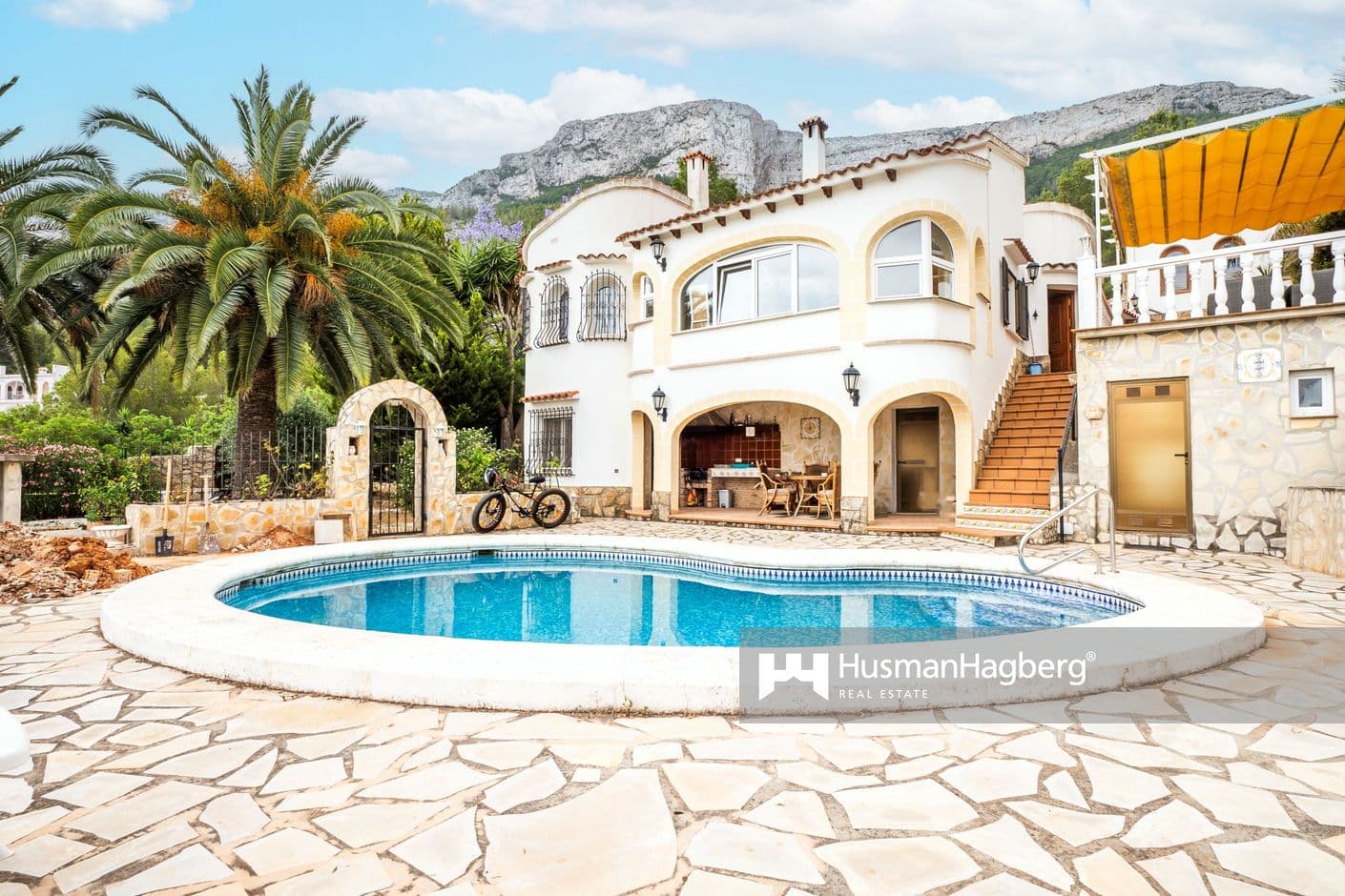 Fantastisk villa med privat pool och havsutsikt i Denia