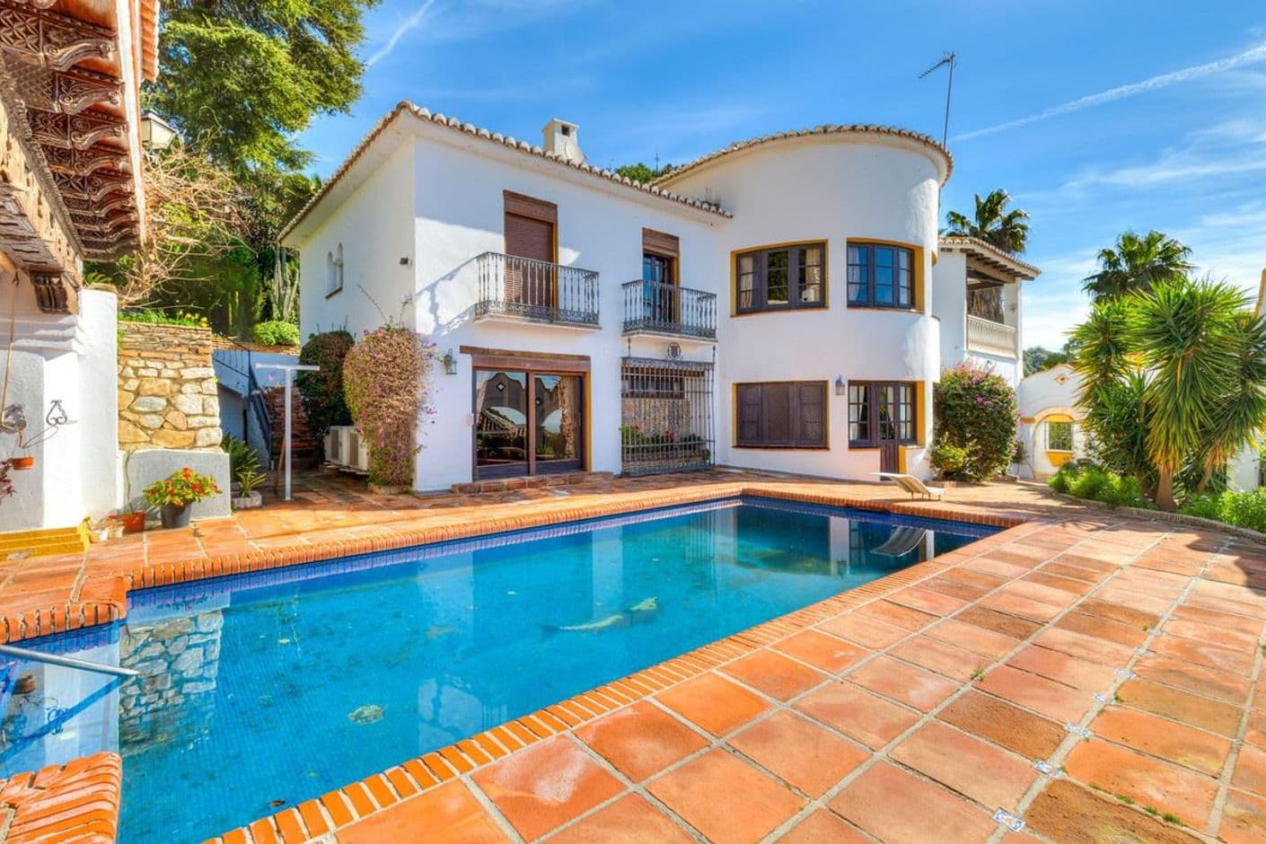 Fristående andalusisk villa med panoramautsikt