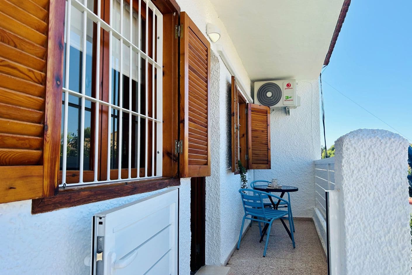 Renoverad bungalow nära stranden i Lo Pagán – redo att flytta in