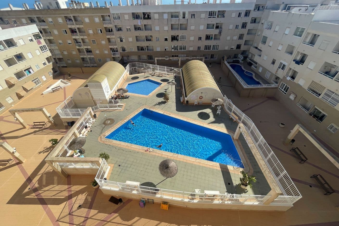 Affordable apartment with pool and garage