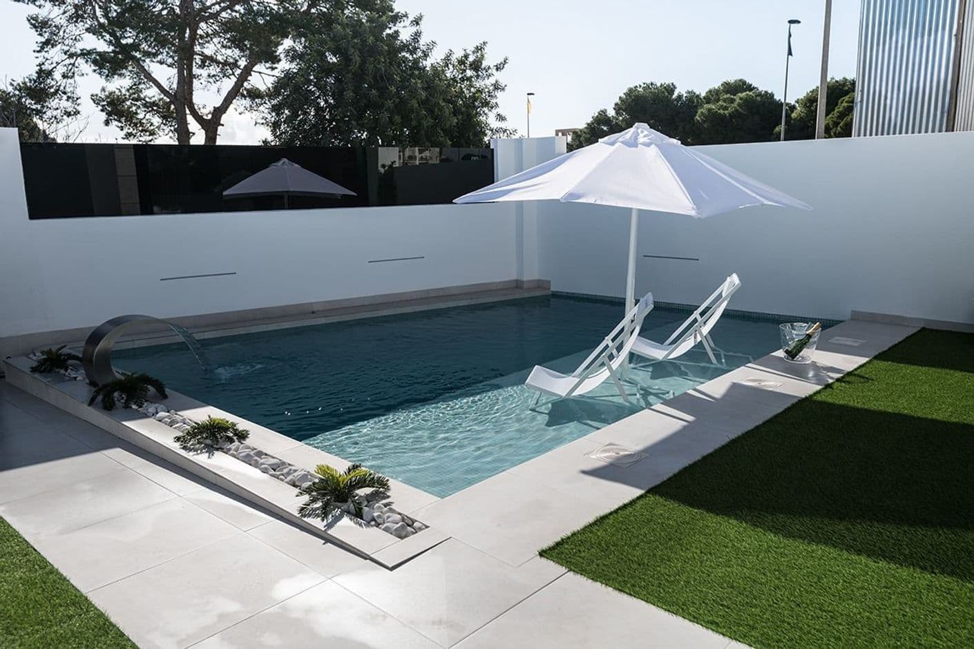 Ribera Nature - Villa nueva con un diseño moderno y una piscina privada en Santiago de la Ribera
