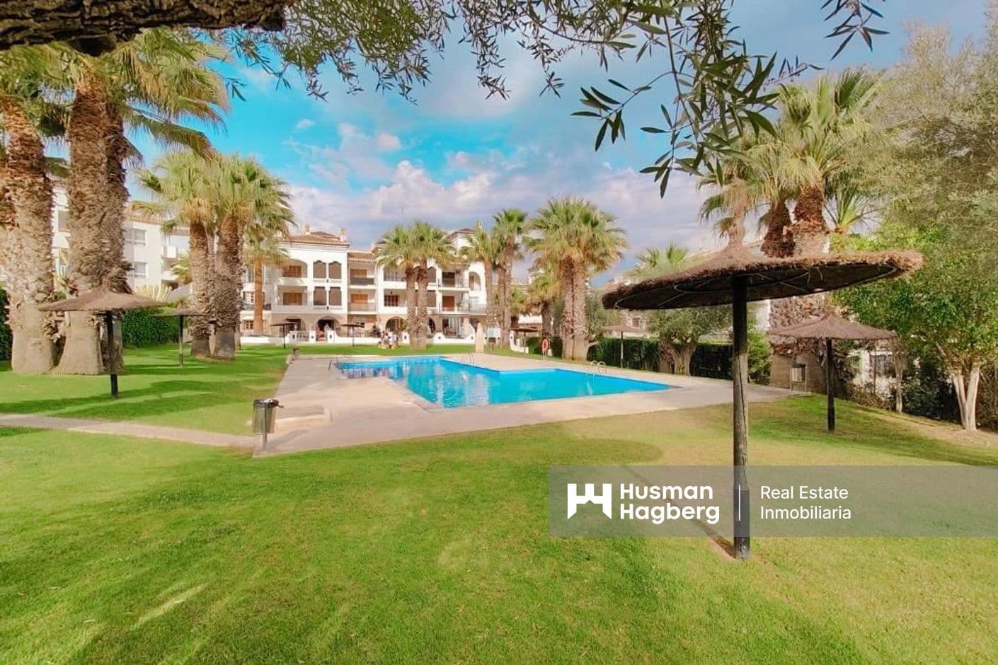 Nyrenoverad lägenhet invid Villamartin Plaza