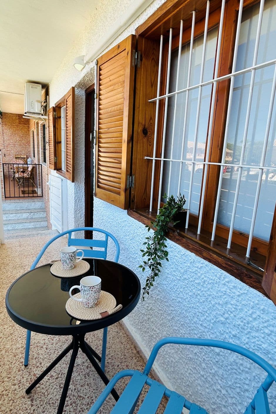 Renoverad bungalow nära stranden – redo att flytta in