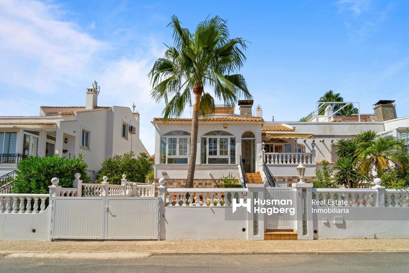 Spacious home with large outdoor areas and the possibility of a private pool