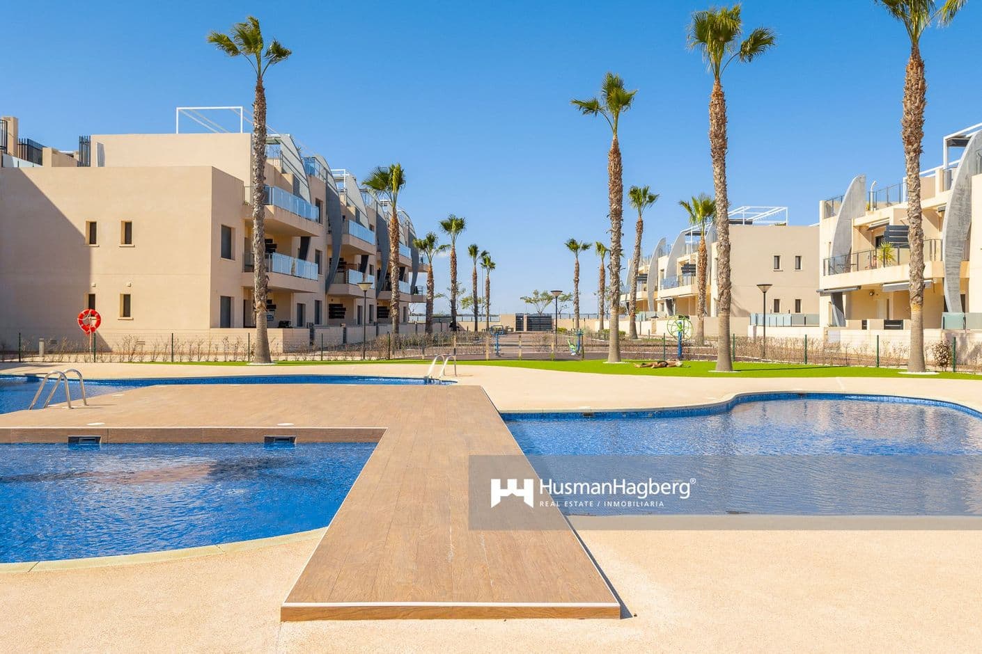 Mil Palmeras – your bright beachside dream home with sunny terrace