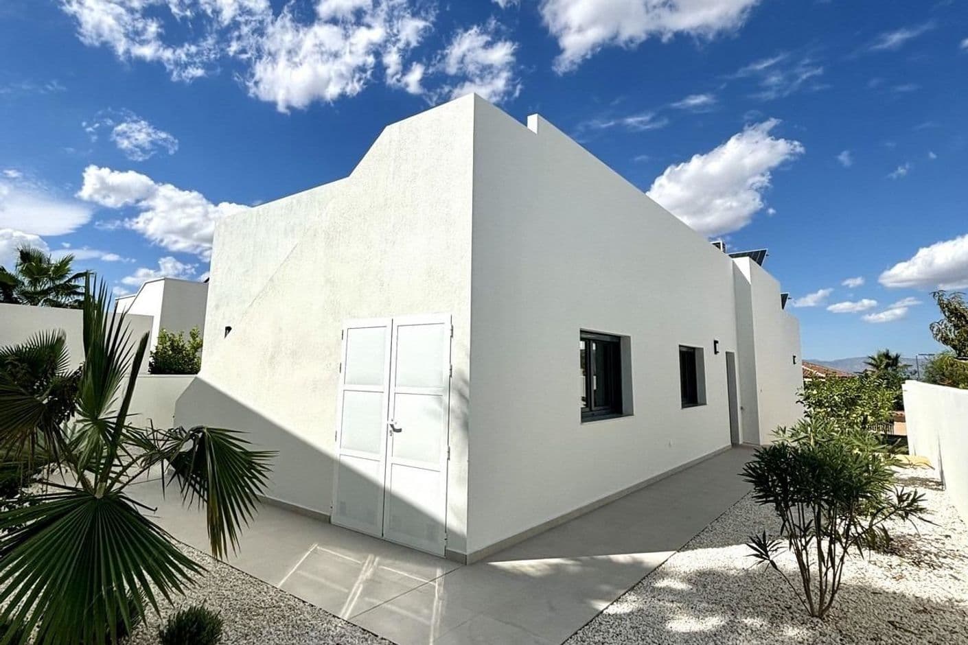 Benijofar Villas M20 - Modern elegans möter spansk charm