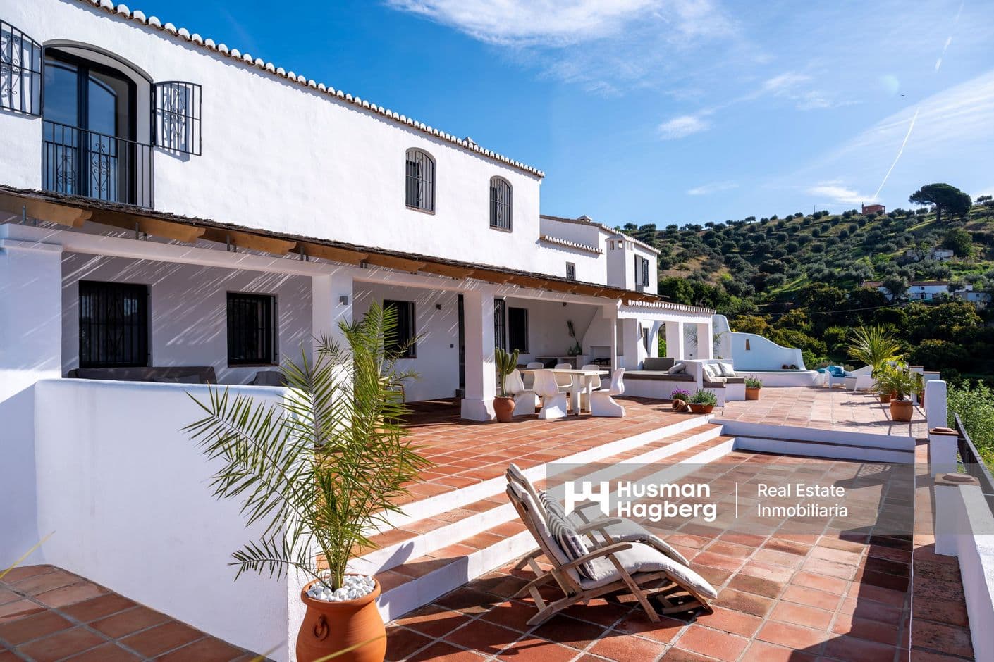 Exklusiv villa utanför Almunecar med oslagbar utsikt