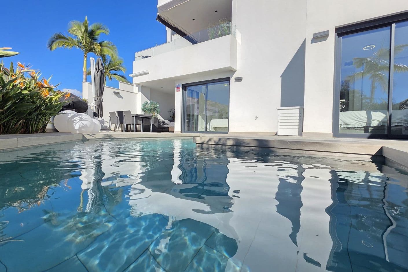 Lyxig lägenhet i Royal Palm med egen pool