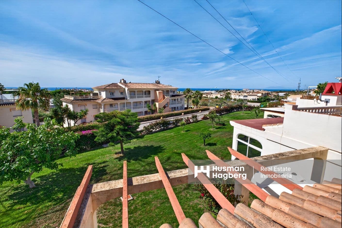 Bungalow med takterrass i Montesol, Torrox Park
