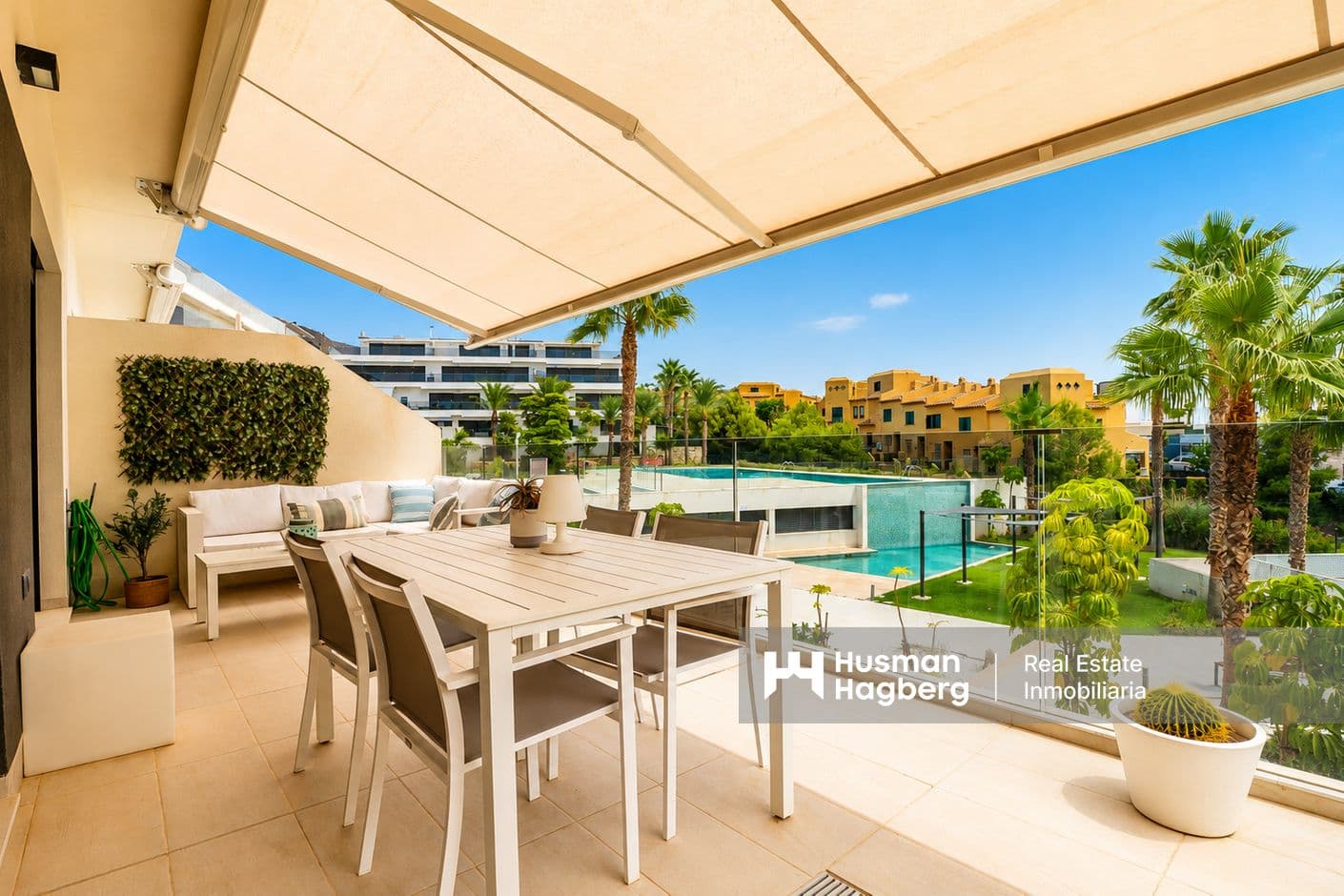 Elegant apartment with fantastic shared facilities Elegant apartment with fantastic shared facilities