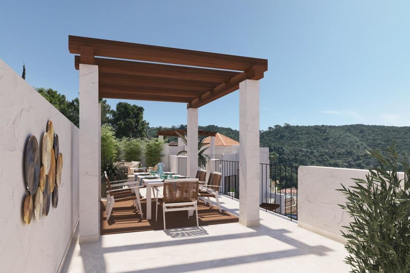 Stay in the heart of Benahavís with restaurants, nature and golf courses around the corner Stay in the heart of Benahavís with restaurants, nature and golf courses around the corner