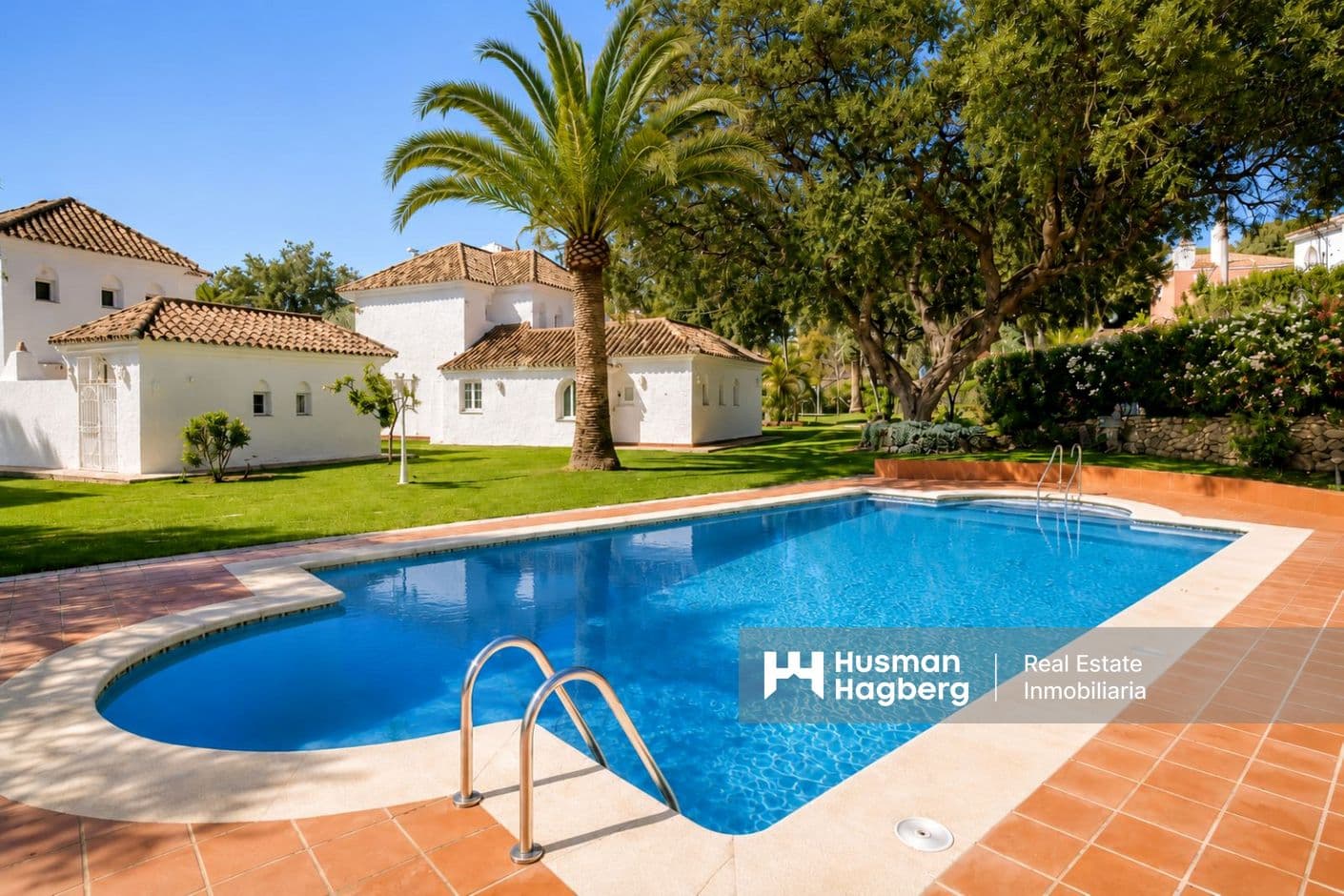 Beautiful South-West Facing Villa in Lower Calahonda, Walking Distance to the Beach Beautiful South-West Facing Villa in Lower Calahonda, Walking Distance to the Beach