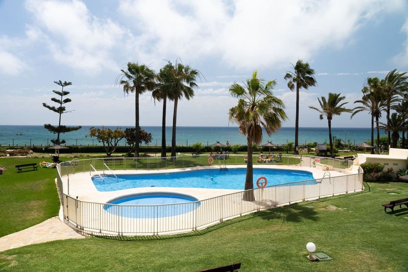 Apartment by the sea in La Cala Apartment by the sea in La Cala