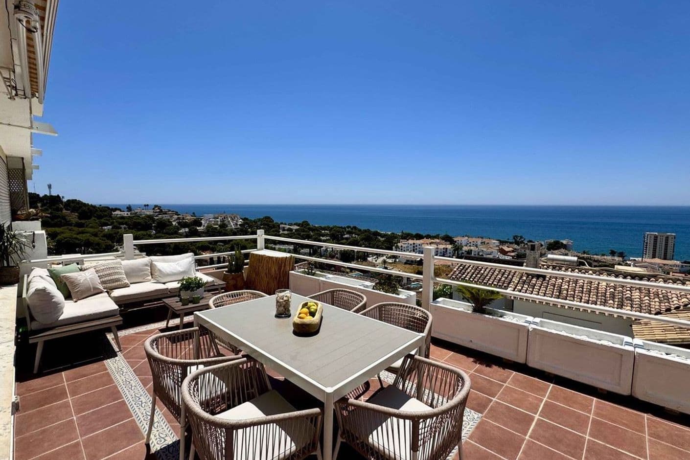 Duplex med fantastisk utsikt i Riviera Duplex med fantastisk utsikt i Riviera
