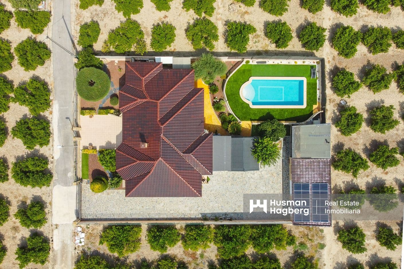 Fantastic villa with pool in the middle of nature Fantastic villa with pool in the middle of nature