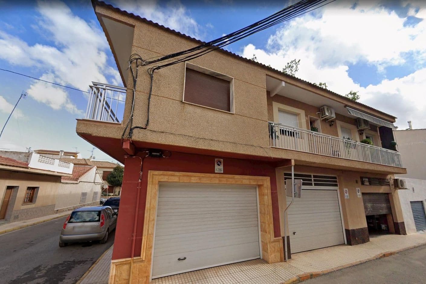 Apartamento céntrico con balcón y terraza privada en la azotea. Apartamento céntrico con balcón y terraza privada en la azotea.