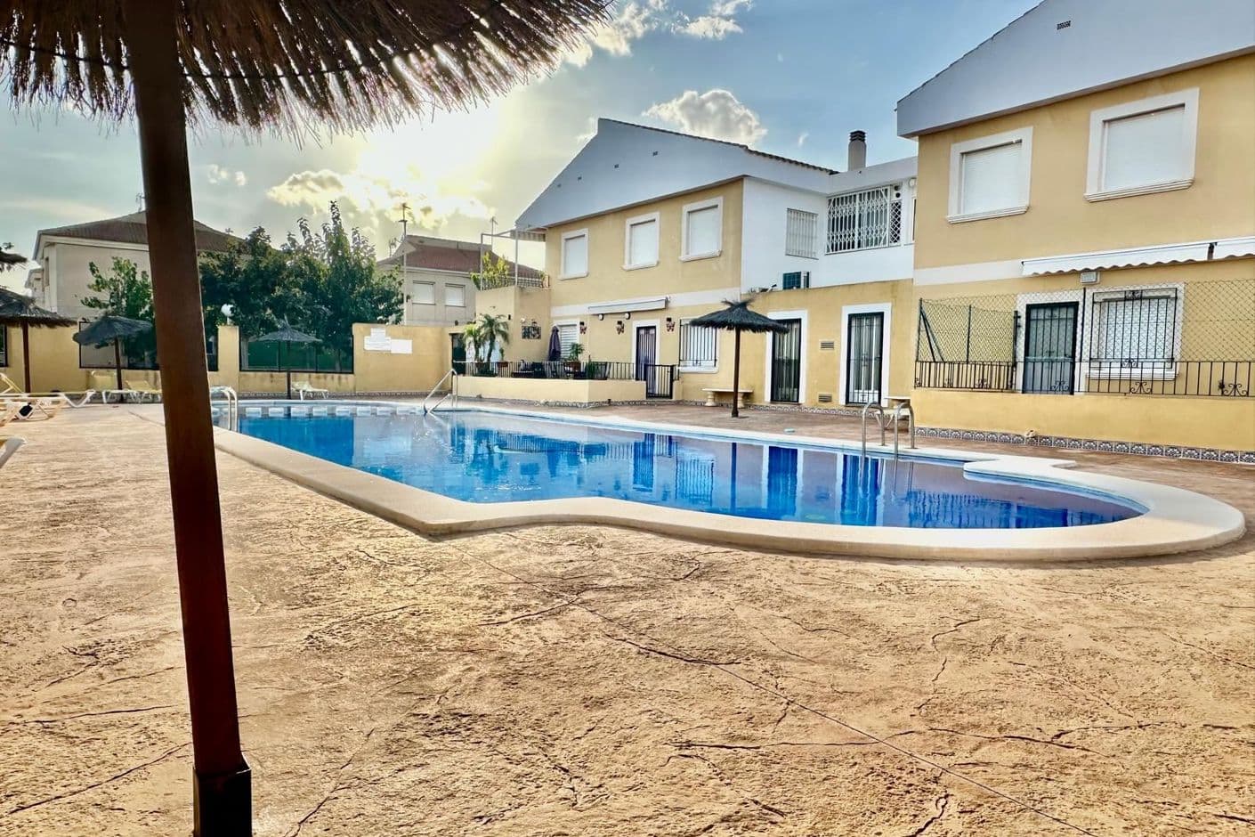 Charming two-bedroom apartment with large balcony and shared pool Charming two-bedroom apartment with large balcony and shared pool